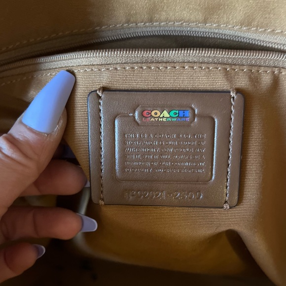 Coach Backpack & matching wallet - Picture 7 of 8